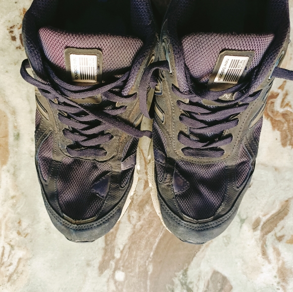 NEW BALANCE 900v4 sneakers - Picture 3 of 15